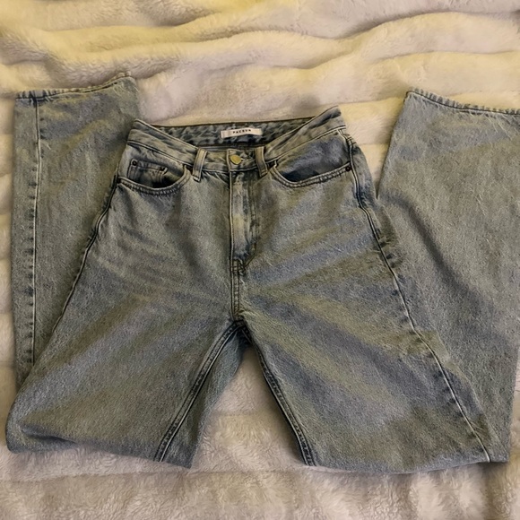 Pacsun 90’s boyfriend jeans 🎀 - Picture 2 of 3